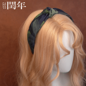 handwoven song brocade—ode to purple & gold (copy)