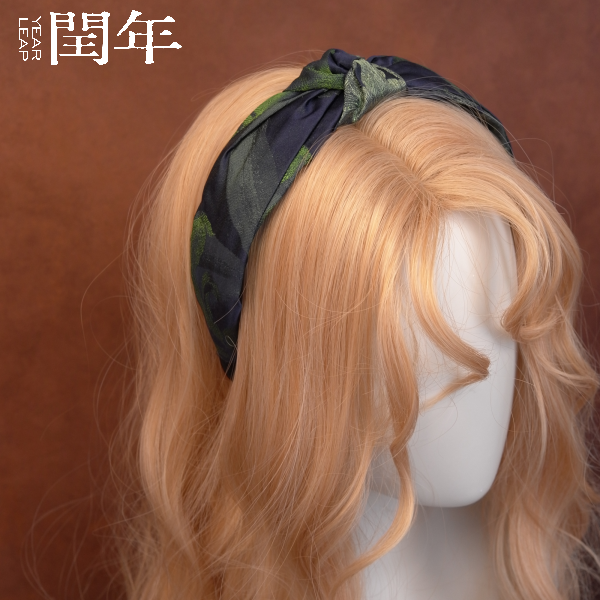 handwoven song brocade—ode to purple & gold (copy) handwoven song brocade—ode to purple & gold (copy)