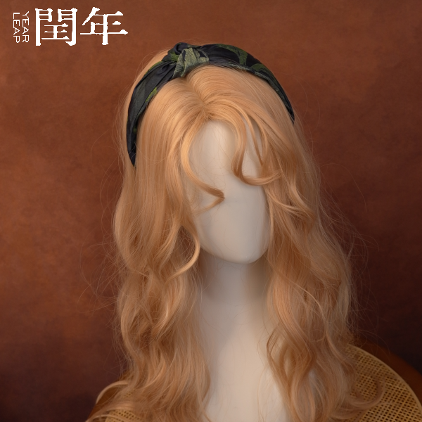 handwoven song brocade—ode to purple & gold (copy) handwoven song brocade—ode to purple & gold (copy)